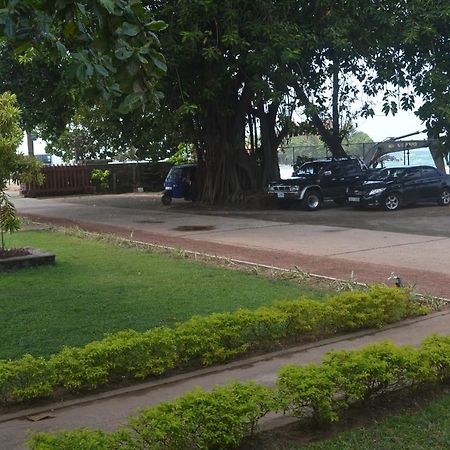 Rest House Matara Hotel Exterior foto