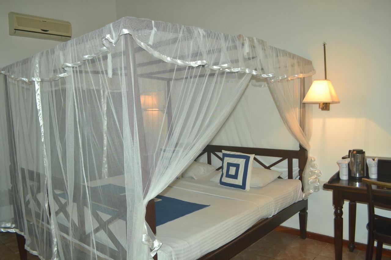 Rest House Matara Hotel Exterior foto